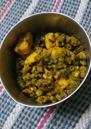 फली की सब्जी (Fali ki sabzi recipe in hindi) रेसिपी मुख्य फोटो