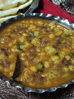 ছোলার ডালের ঘুগনি(chhola dal ghugni recipe in Bengali) রেসিপির প্রধান ছবি