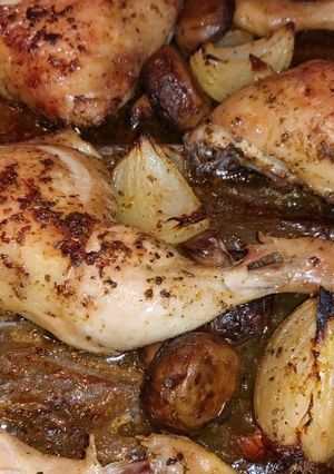 A picture of My Saturday night roasted chicken 🍗.