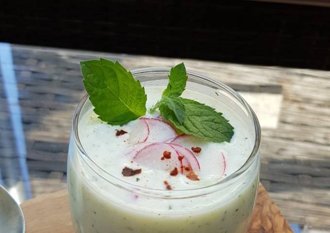 Der einfachste weg zu Köchin Schmackhaft Erfrischende Joghurtsuppe ...