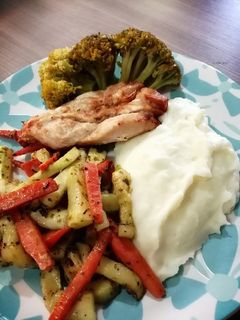 Una foto de Puré con pollo