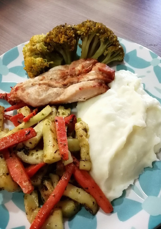 Una foto de Puré con pollo