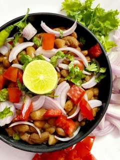 राजमा सलाद (Rajma Salad recipe in hindi) रेसिपी मुख्य फोटो