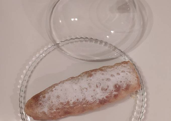Modo semplice a Preparare Perfetto Strudel di mele e albicocca