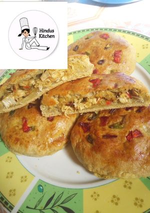 A picture of Stuffed gurasa/chapati.
