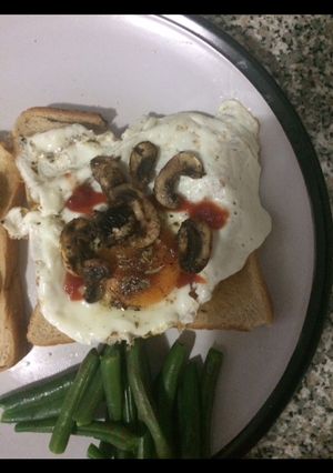 صورة لوصفة توست و بيض - صحي و بسيط 😋🍳