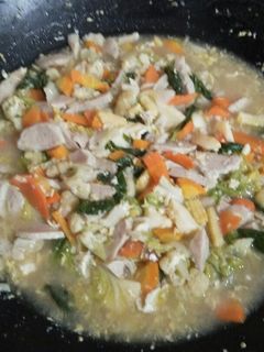 Foto resep YUMMY CAPCAY KUAH SOFT TOFU, TELOR, BAKSO OTAK OTAK