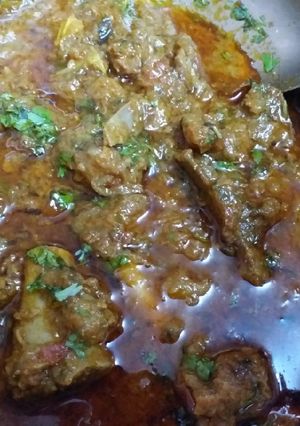 A picture of Mutton Dahiwala.