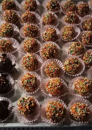 Foto resep Bola-bola Pelangi #BikinRamadhanBerkesan