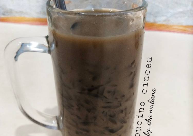 Capucino cincau