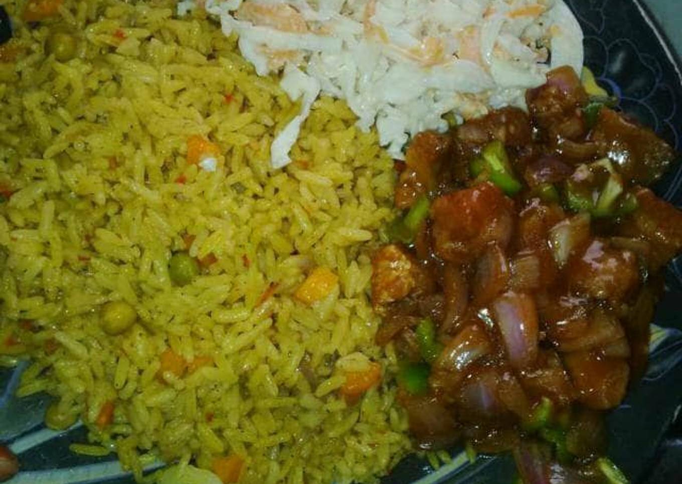Fried rice and coleslaw