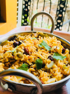 लेमन राइस (lemon rice recipe in Hindi) रेसिपी मुख्य फोटो