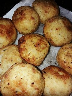 Una foto de Bombas de papa con queso