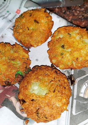 A picture of Sabudana tikki.