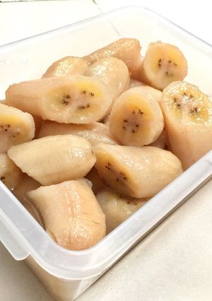 รูปของ อยากกินกล้วยน้ำว้าเชื่อม🍌(มีแค่น้ำตาลทรายก็ทำได้ 😊)