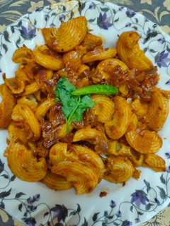 पास्ता (Pasta recipe in hindi) रेसिपी मुख्य फोटो