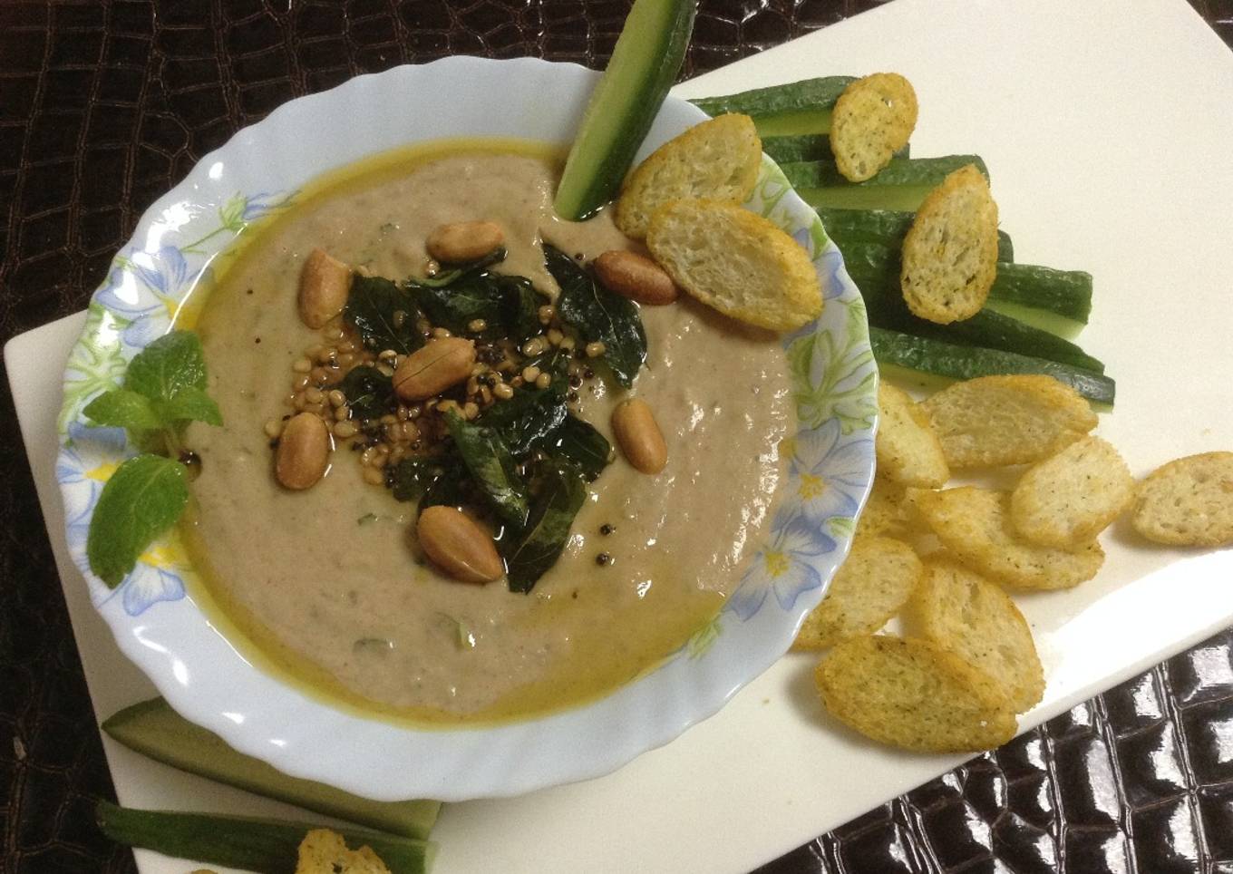Mediterranean Hummus with Indian Tadka