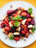 Gnocchi mit Pilzen und Rote Beete und Hähnchen Filet