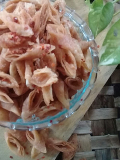 Foto resep 89) Kripik Kulit Lumpia