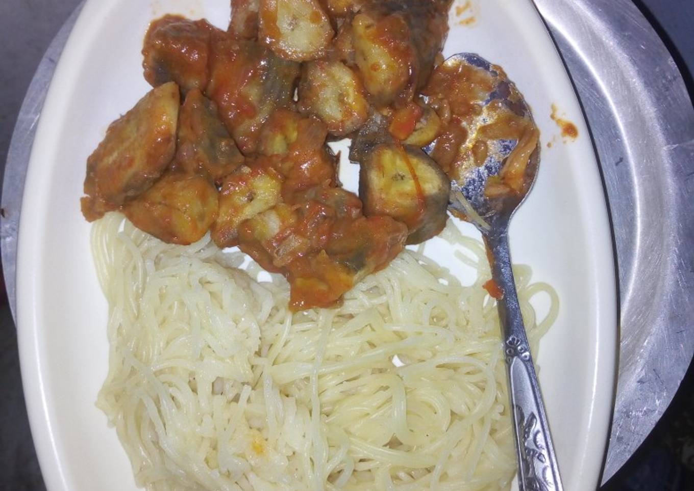 Spaghetti matoke