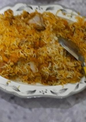 A picture of Chicken Biryani.