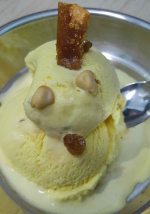 பட்டர் ஸ்காட்ச் ஐஸ்கிரீம் செய்முறை முக்கிய புகைப்படம்