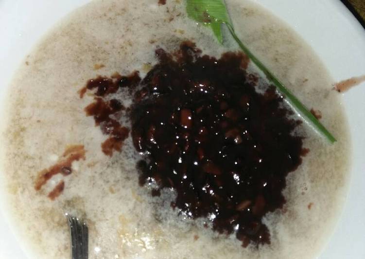 Bubur Ketan Hitam Kacang Ijo(Mung Beans and Black Sticky Rice)