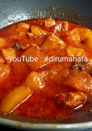 Foto resep Semur Ayam Kentang