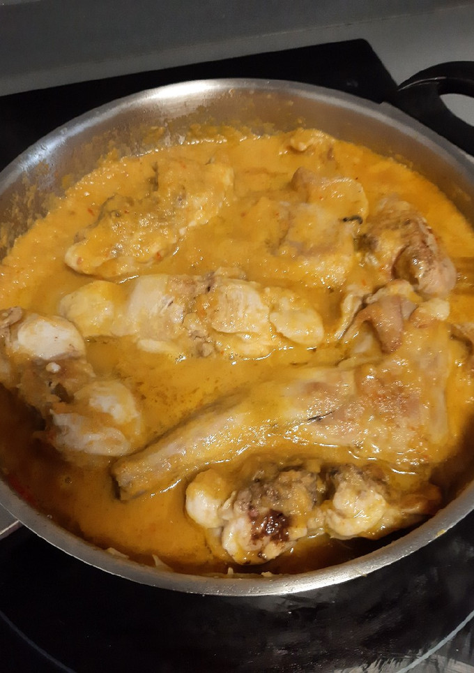 Una foto de Conejo en salsa