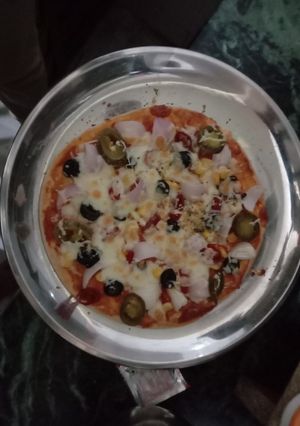 A picture of Pizza.