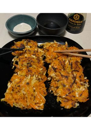 Foto di Pajeon (Pancake coreani salati con carote e cavolo)🥕🥞🇰🇷