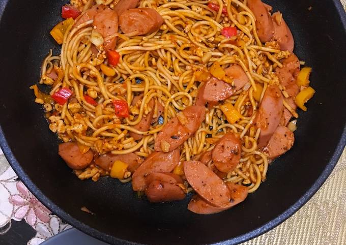 Bolognese Fried Pasta