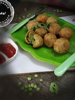 તુવેર ની કચોરી (lilva kachori Recipe in Gujarati) રેસીપી મુખ્ય ફોટો