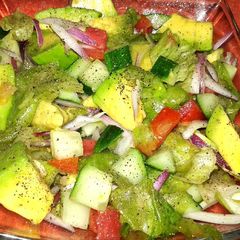 A picture of Avocado/cucumber salad.