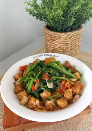 Foto resep Tumis Kangkung Tempe Saus Tiram