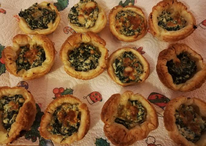 Ricetta di Fatto in casa Tartine di spinaci (antipasto vegetariano)