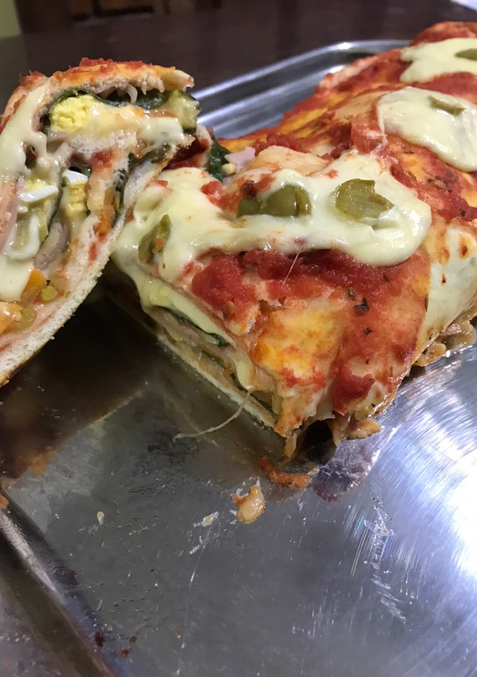 Una foto de Pizza rellena