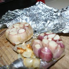 Grill Roasted Garlic A picture of Grill Roasted Garlic.