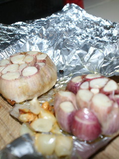 A picture of Grill Roasted Garlic.