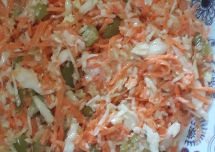 Salada Crua De Cenoura E Repolho Receita Por Lidiane Cookpad