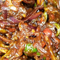 A picture of Pepper chicken.
