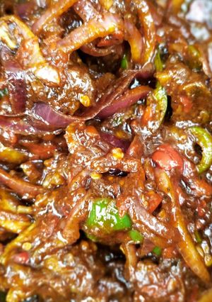 A picture of Pepper chicken.