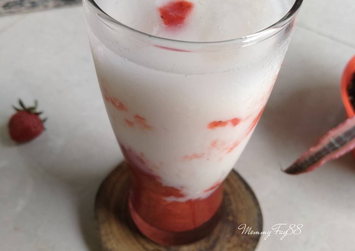 Korean Strawberry Milk