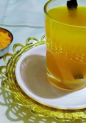 ટર્મરિક ટી રેસીપી મુખ્ય ફોટો