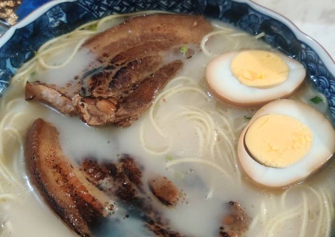 Torched Chashu (チャーシュー) and Aji Tamago (味卵)