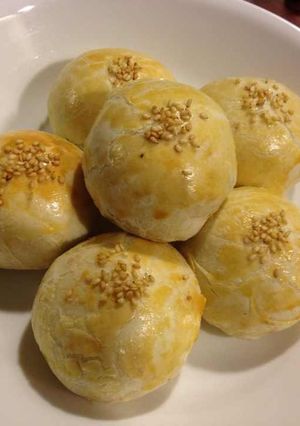 紅豆沙酥(Moon Cake) 的食譜成品照片