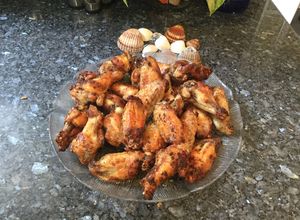 Foto principal de Alitas de pollo fritas condimentadas