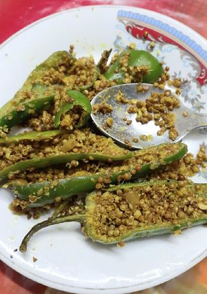 A picture of Mirch Achaar.