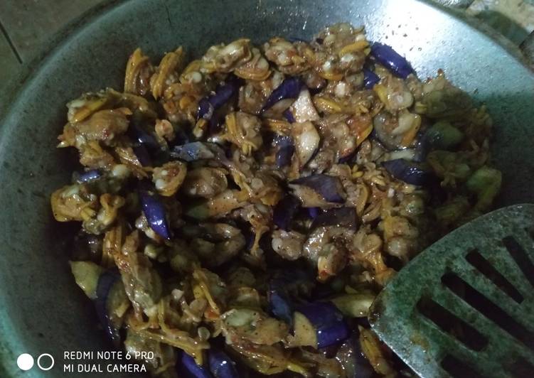 Sambel kerang laut (kedimul) pakai terong 🍆