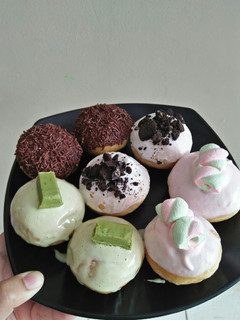 Foto resep Donat Cantik Montok - DAPUR TIRINI